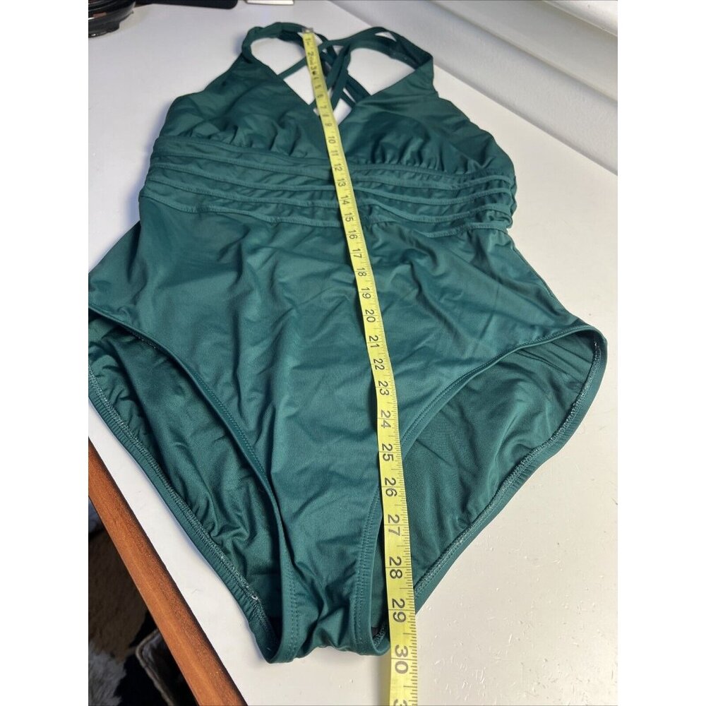 LA BLANCA Strap Cross Back One Piece Swimsuit TUMMY CONTROL‎  Green 16 48
